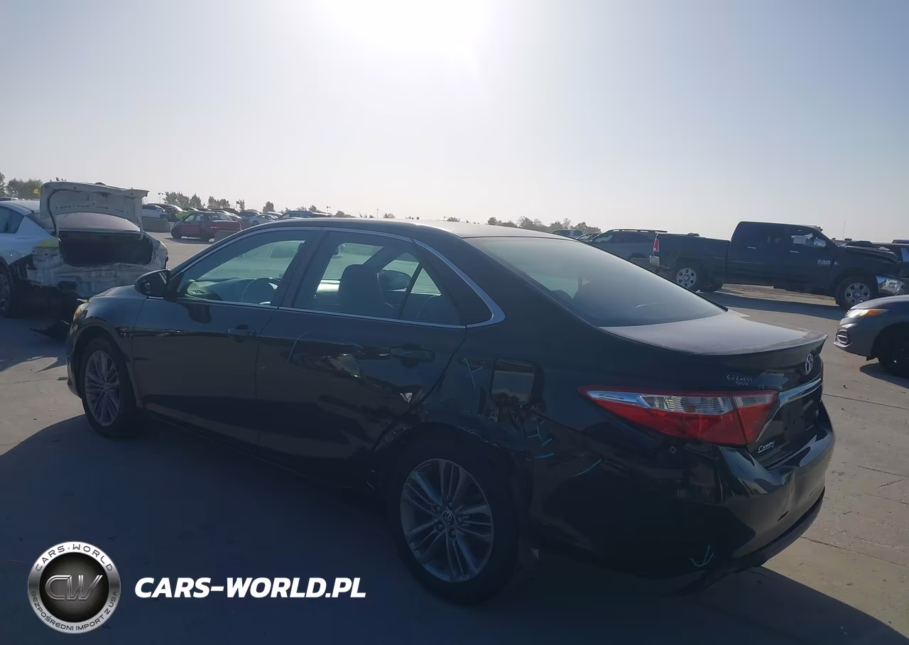 2015 Toyota Camry Se VIN:4T1BF1FK4FU098260 - 3