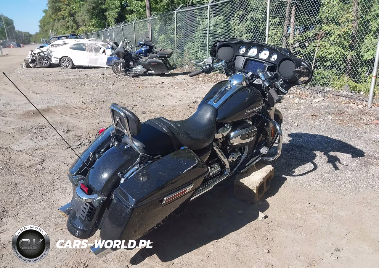 2023 Harley-Davidson Flhx VIN:1HD1KBC12PB675554 - 4