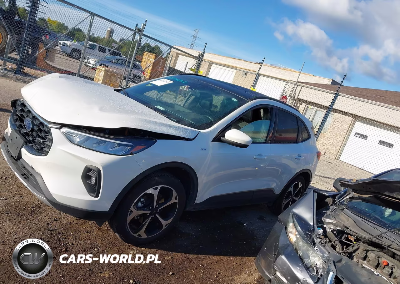 2026 Ford Escape St-Line Select VIN:1FMCU9NZ7TUA39271 - 13
