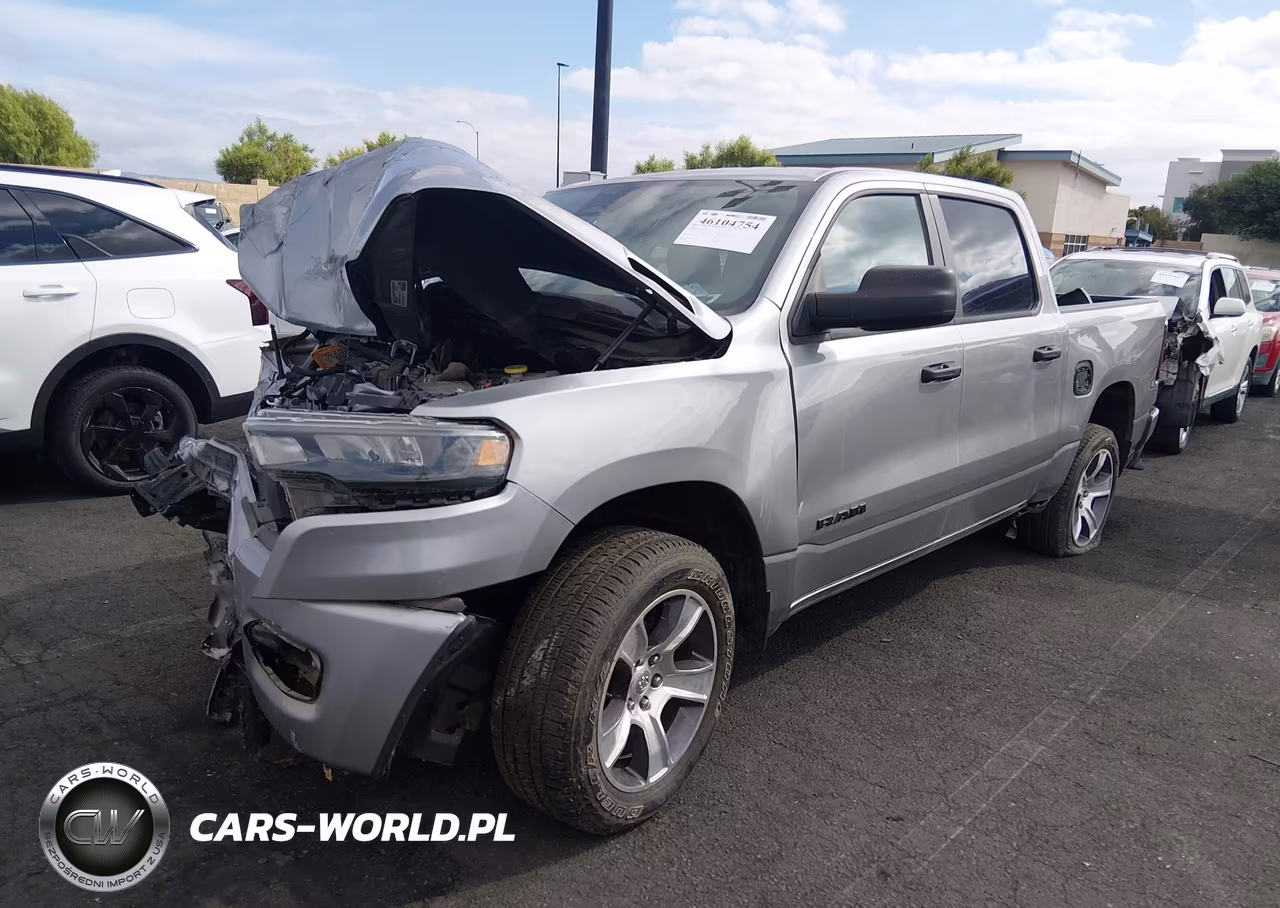 2025 Ram 1500 Tradesman VIN:1C6RRFGG0SN554607 - 14