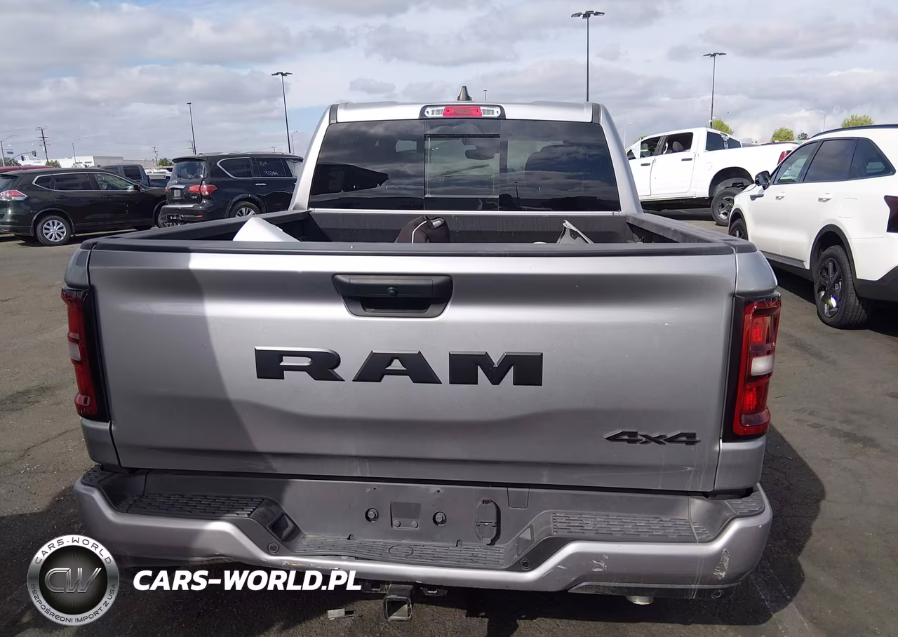 2025 Ram 1500 Tradesman VIN:1C6RRFGG0SN554607 - 16