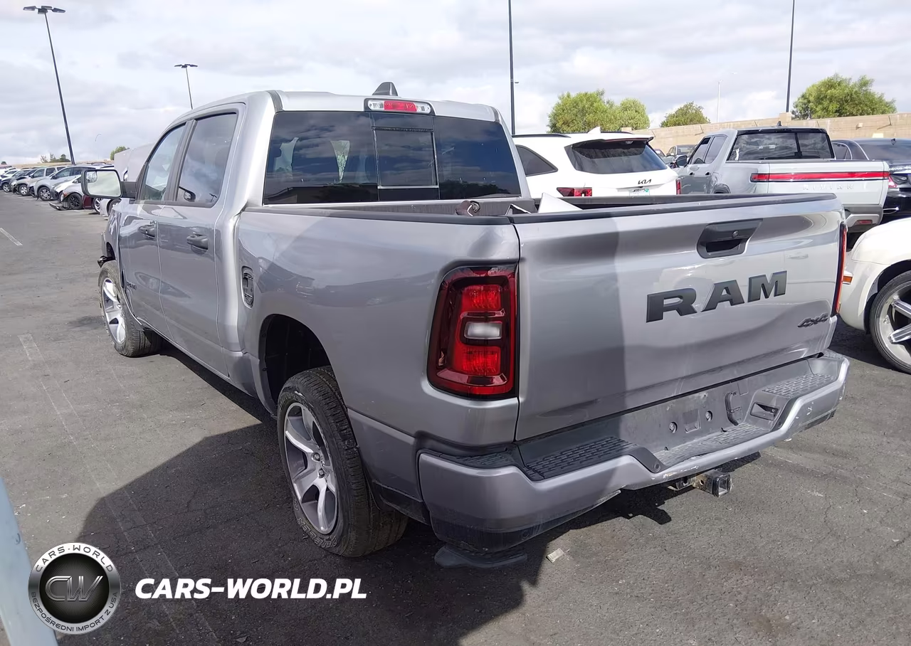 2025 Ram 1500 Tradesman VIN:1C6RRFGG0SN554607 - 3