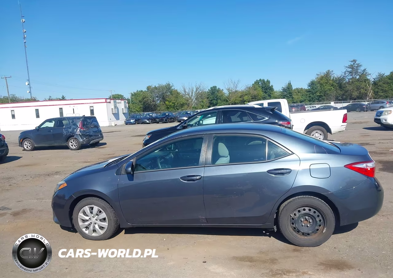 2015 Toyota Corolla Le VIN:2T1BURHE5FC348117 - 15