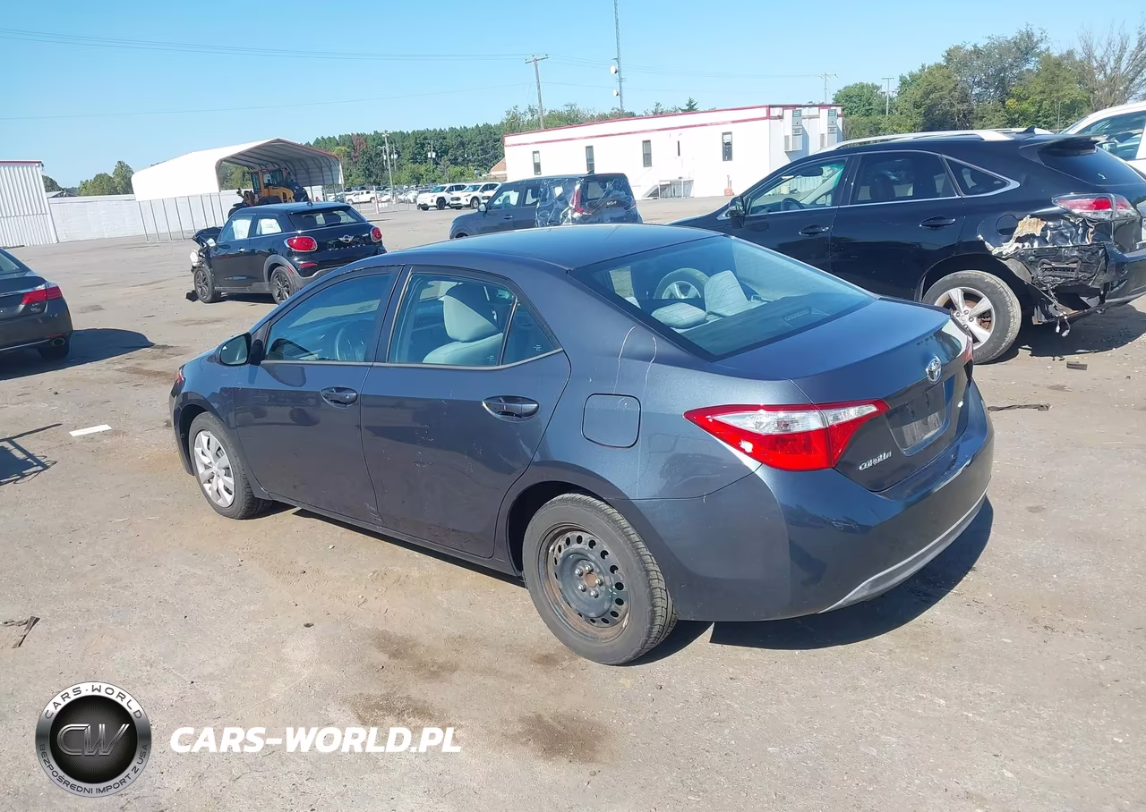 2015 Toyota Corolla Le VIN:2T1BURHE5FC348117 - 3