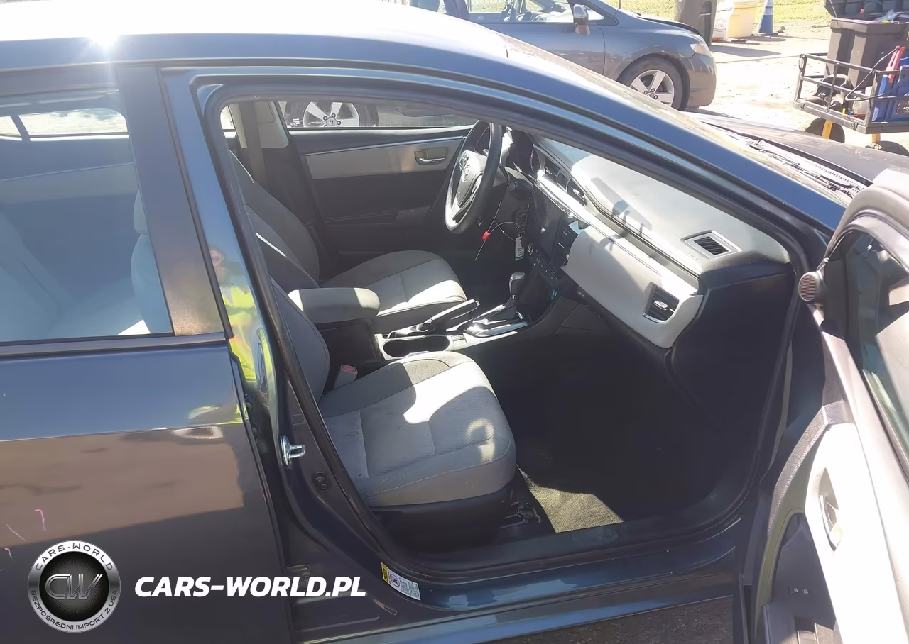 2015 Toyota Corolla Le VIN:2T1BURHE5FC348117 - 5