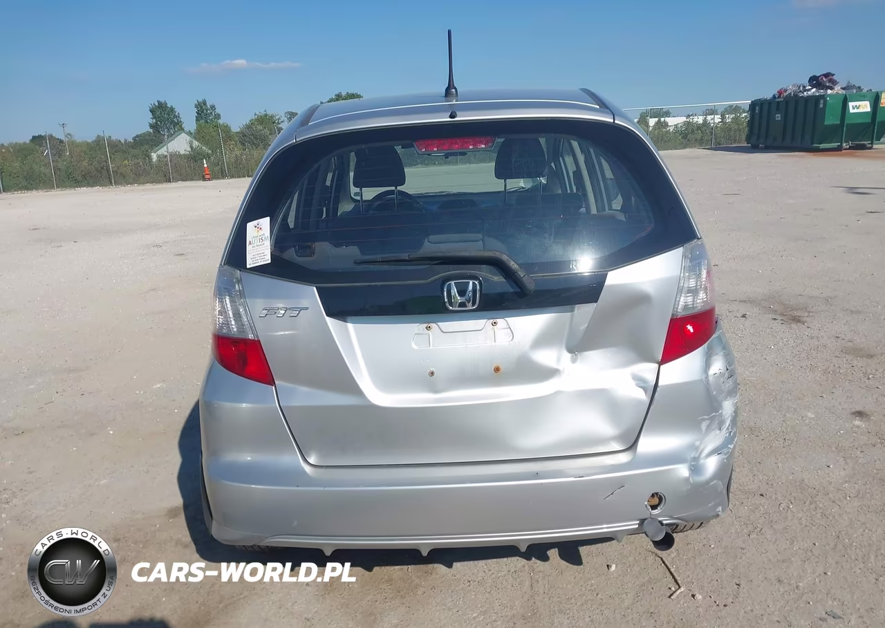 2013 Honda Fit VIN:JHMGE8H36DC052801 - 16