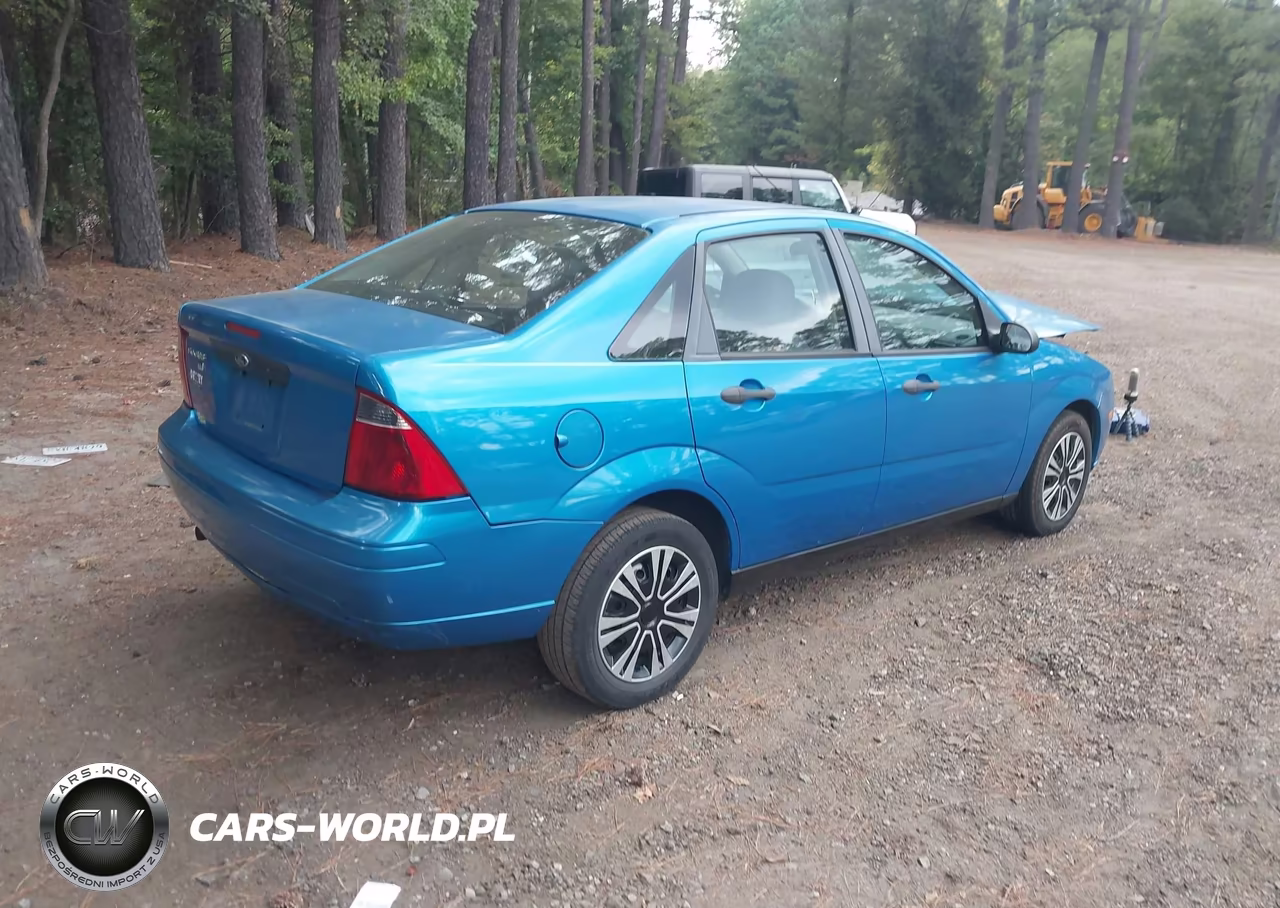 2007 Ford Focus S-Se-Ses VIN:1FAHP34N37W357417 - 4