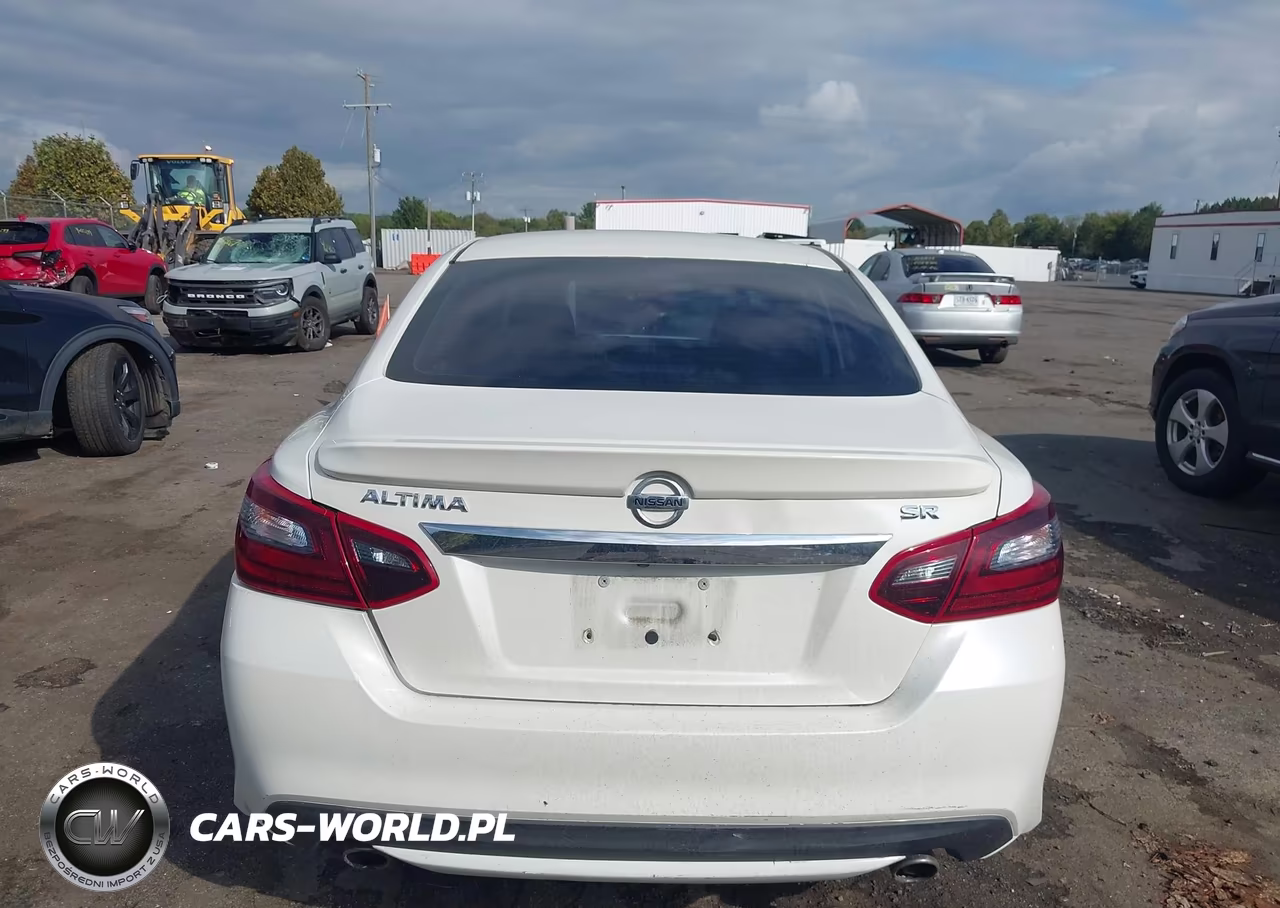 2018 Nissan Altima 2.5 Sr VIN:1N4AL3AP3JC113018 - 16