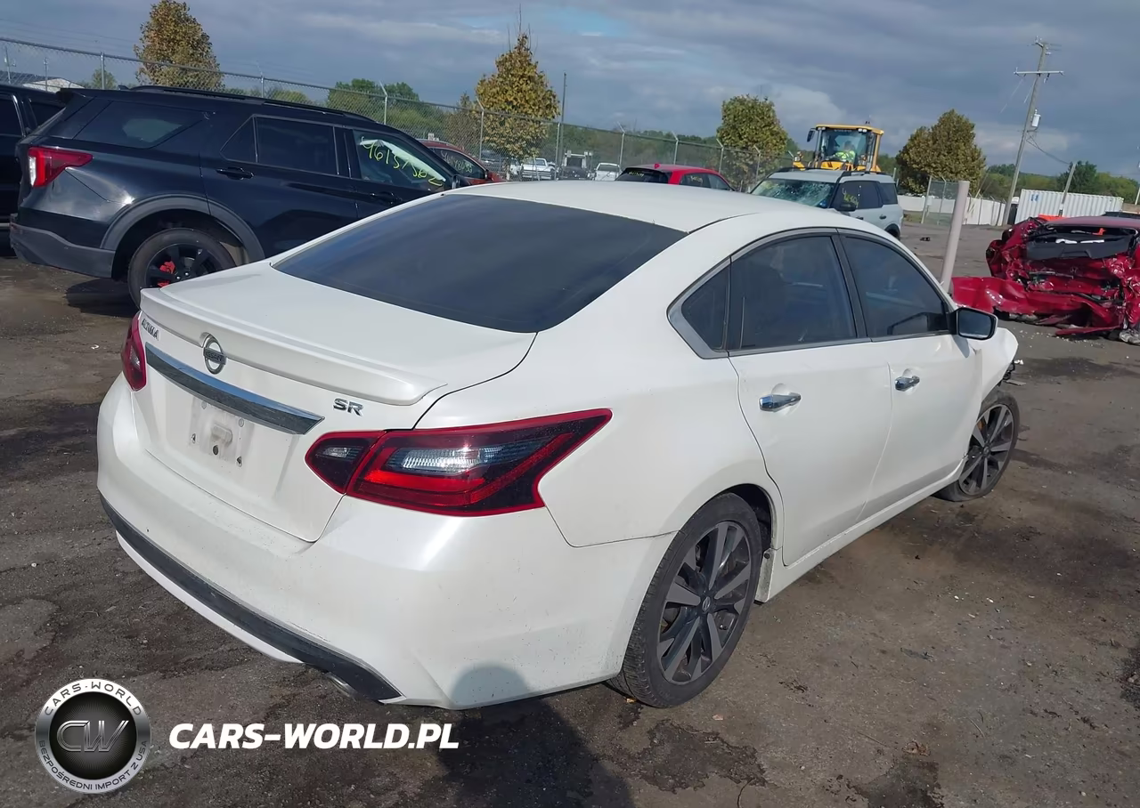 2018 Nissan Altima 2.5 Sr VIN:1N4AL3AP3JC113018 - 4