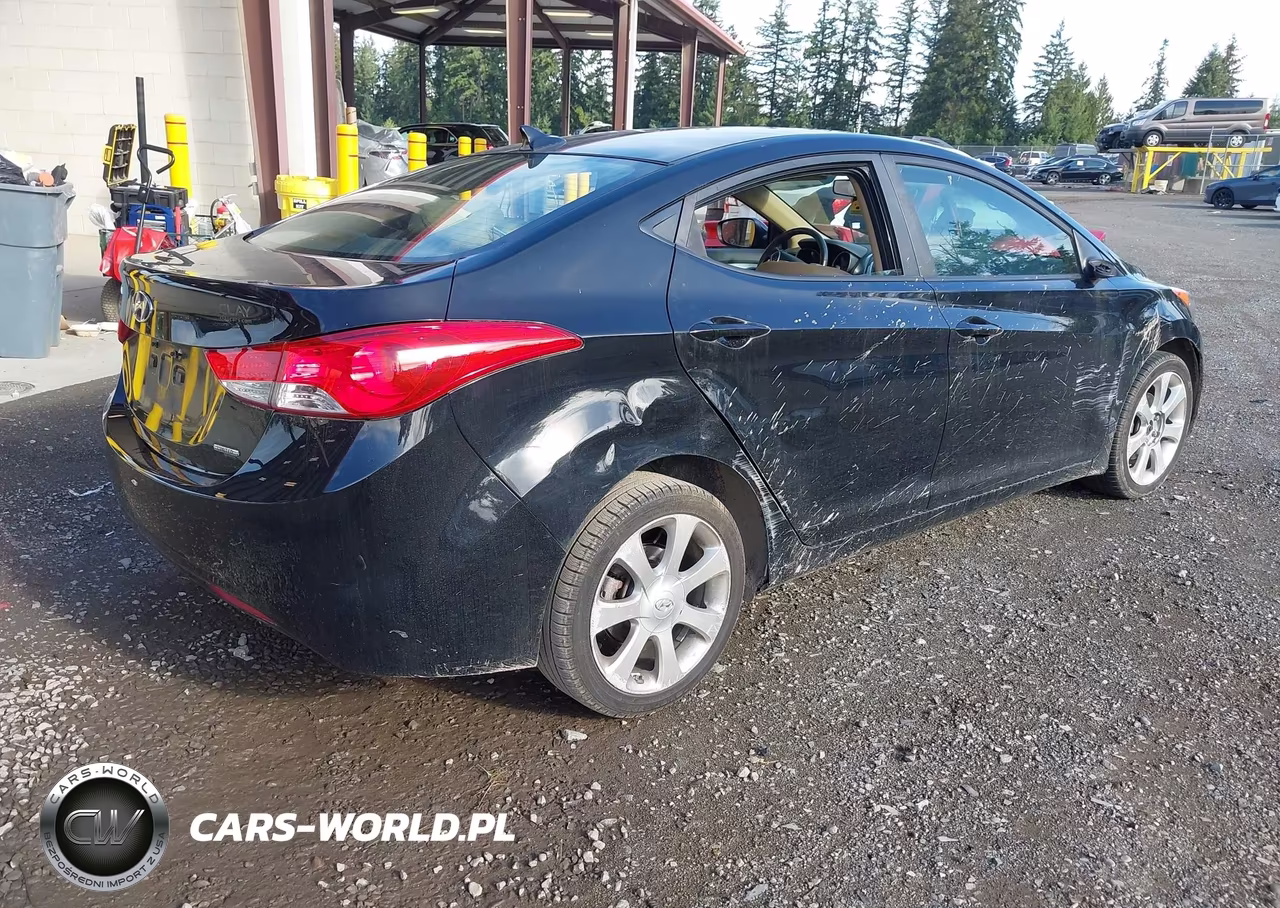 2011 Hyundai Elantra Limited VIN:5NPDH4AE3BH020972 - 4