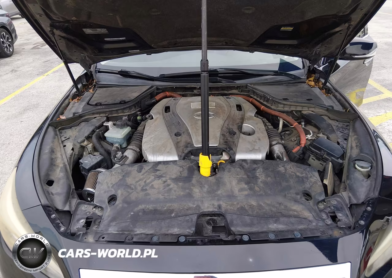 2014 Infiniti Q50 Hybrid Premium VIN:JN1AV7AP1EM690435 - 10