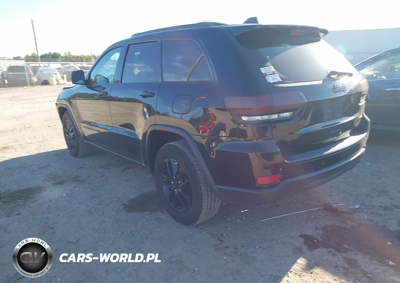 2018 Jeep Grand Cherokee Limited 4X2 VIN:1C4RJEBG2JC182456 - 3