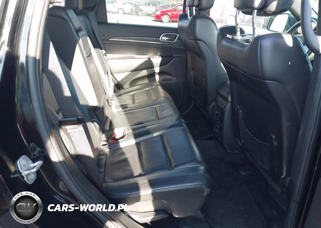 2018 Jeep Grand Cherokee Limited 4X2 VIN:1C4RJEBG2JC182456 - 8