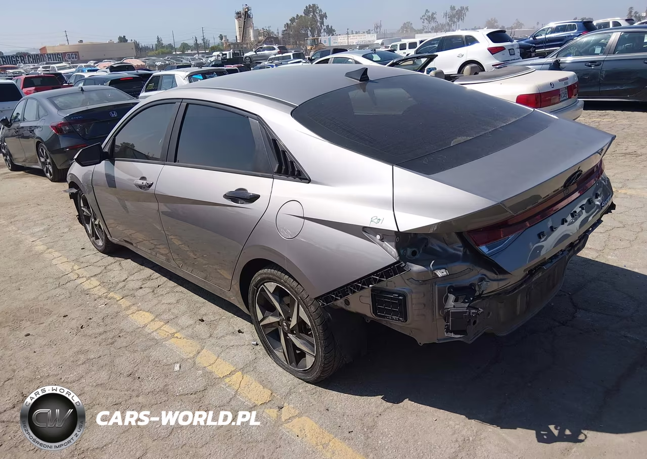 2023 Hyundai Elantra Sel VIN:KMHLS4AG0PU522670 - 3