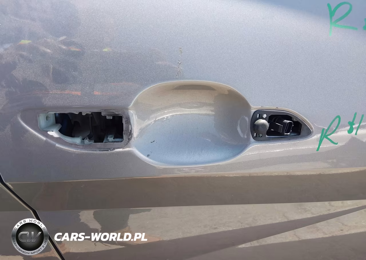 2023 Hyundai Elantra Sel VIN:KMHLS4AG0PU522670 - 5