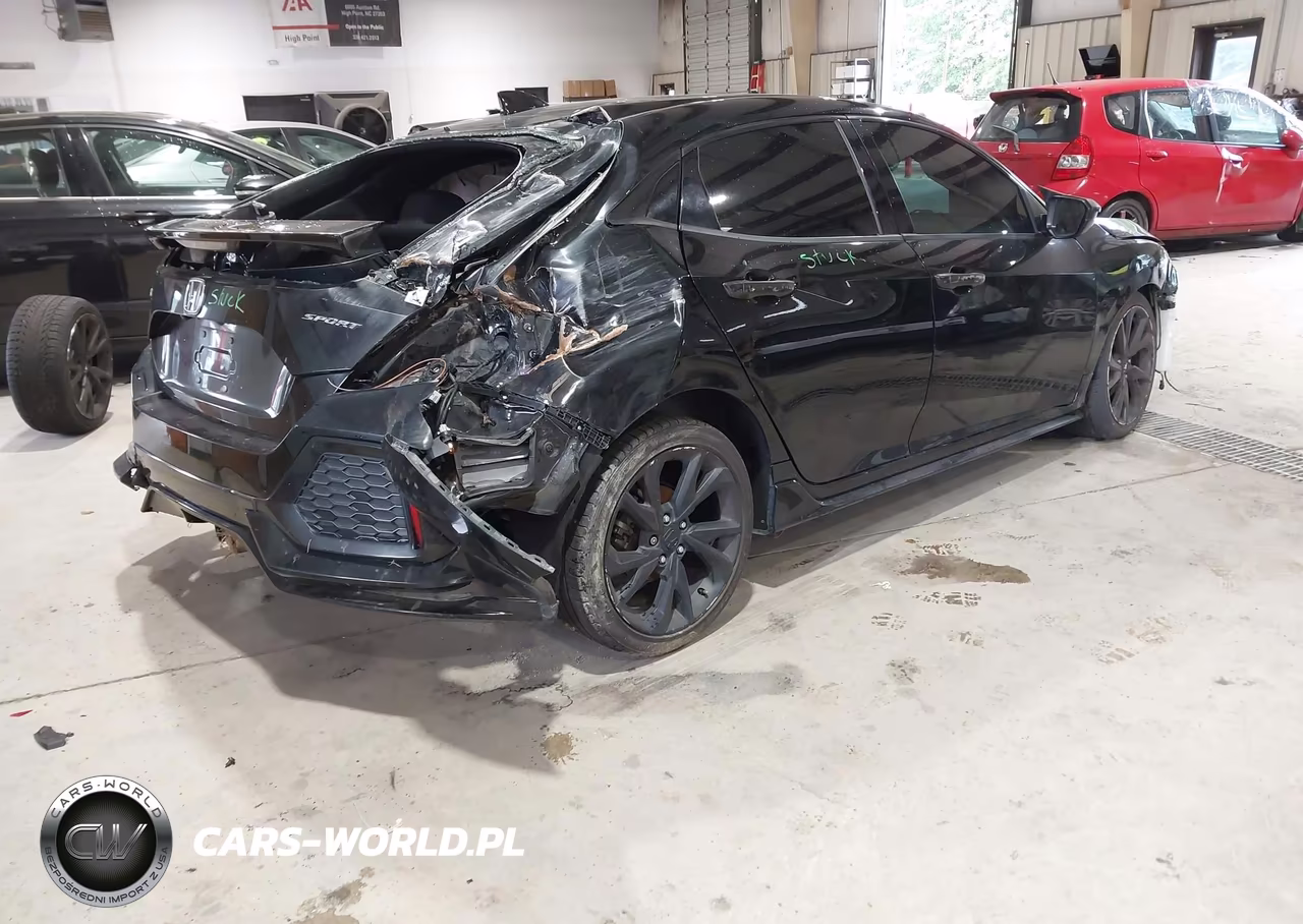 2019 Honda Civic Sport VIN:SHHFK7H40KU221301 - 4