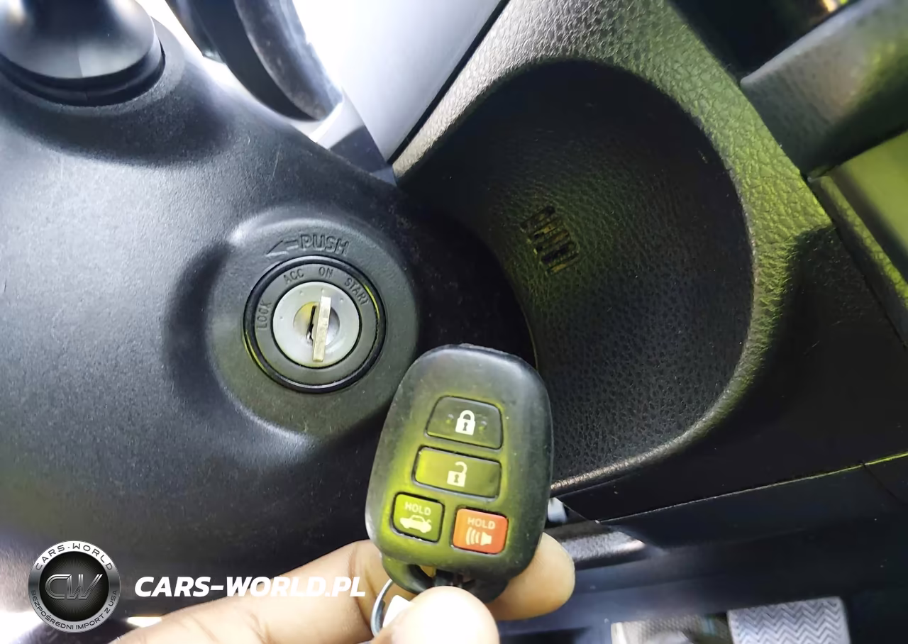 2015 Toyota Corolla S Plus VIN:2T1BURHE4FC352112 - 11