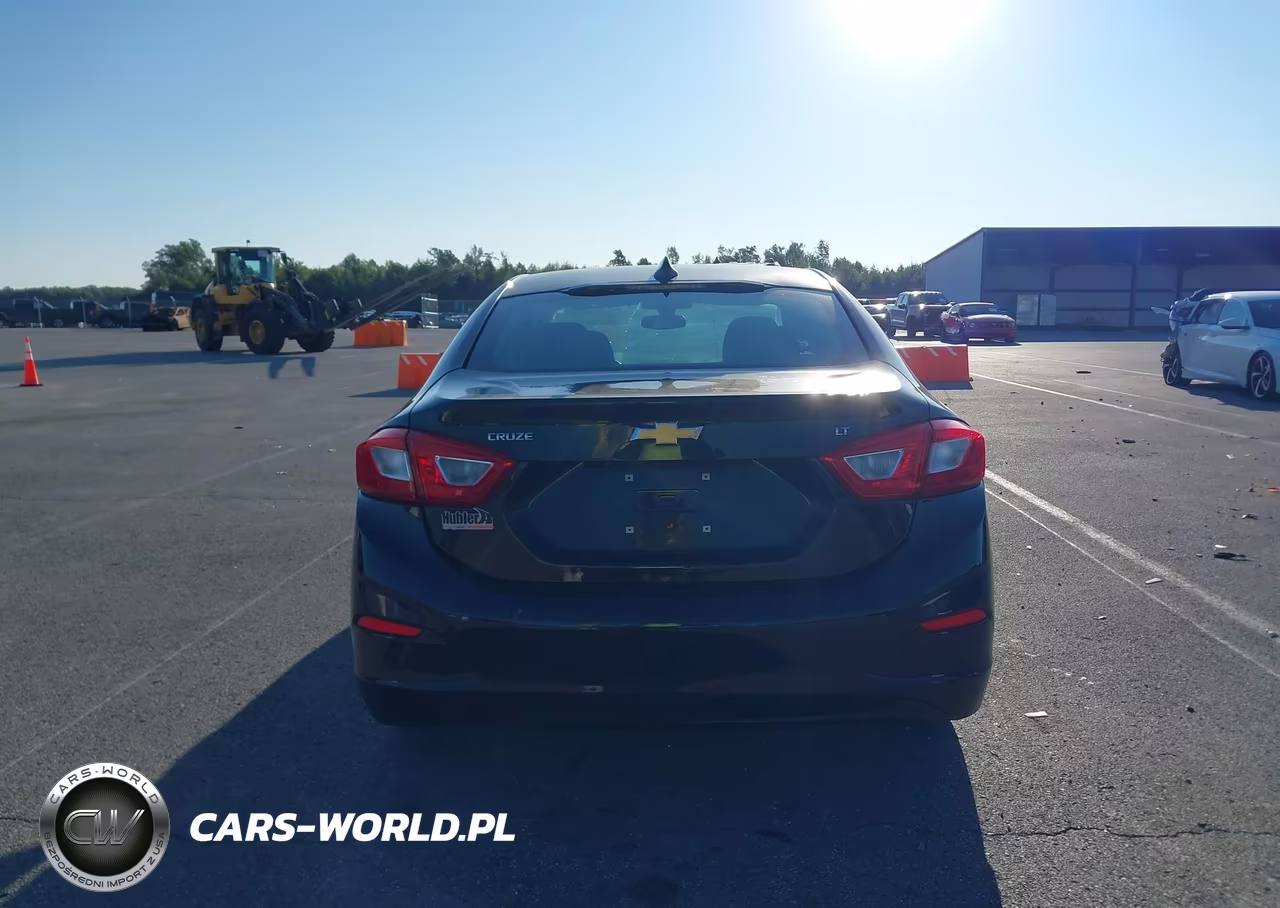 2017 Chevrolet Cruze Lt Auto VIN:1G1BE5SM6H7235148 - 16