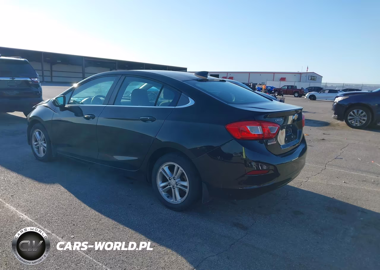 2017 Chevrolet Cruze Lt Auto VIN:1G1BE5SM6H7235148 - 3