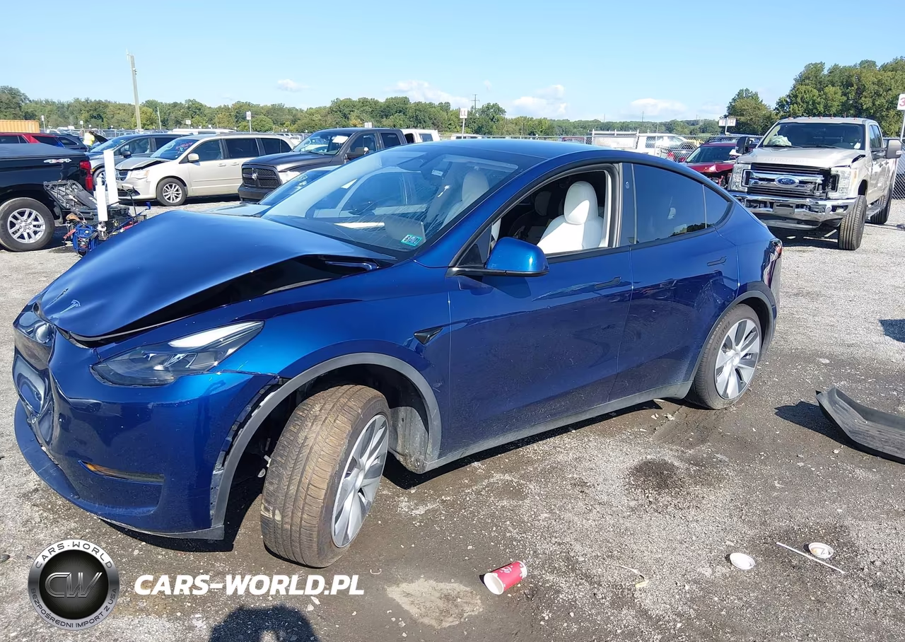 2024 Tesla Model Y Long Range Dual Motor All-Wheel Drive VIN:7SAYGAEE5RF066067 - 2