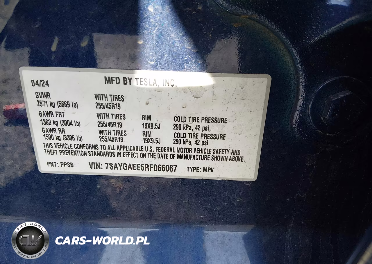 2024 Tesla Model Y Long Range Dual Motor All-Wheel Drive VIN:7SAYGAEE5RF066067 - 9