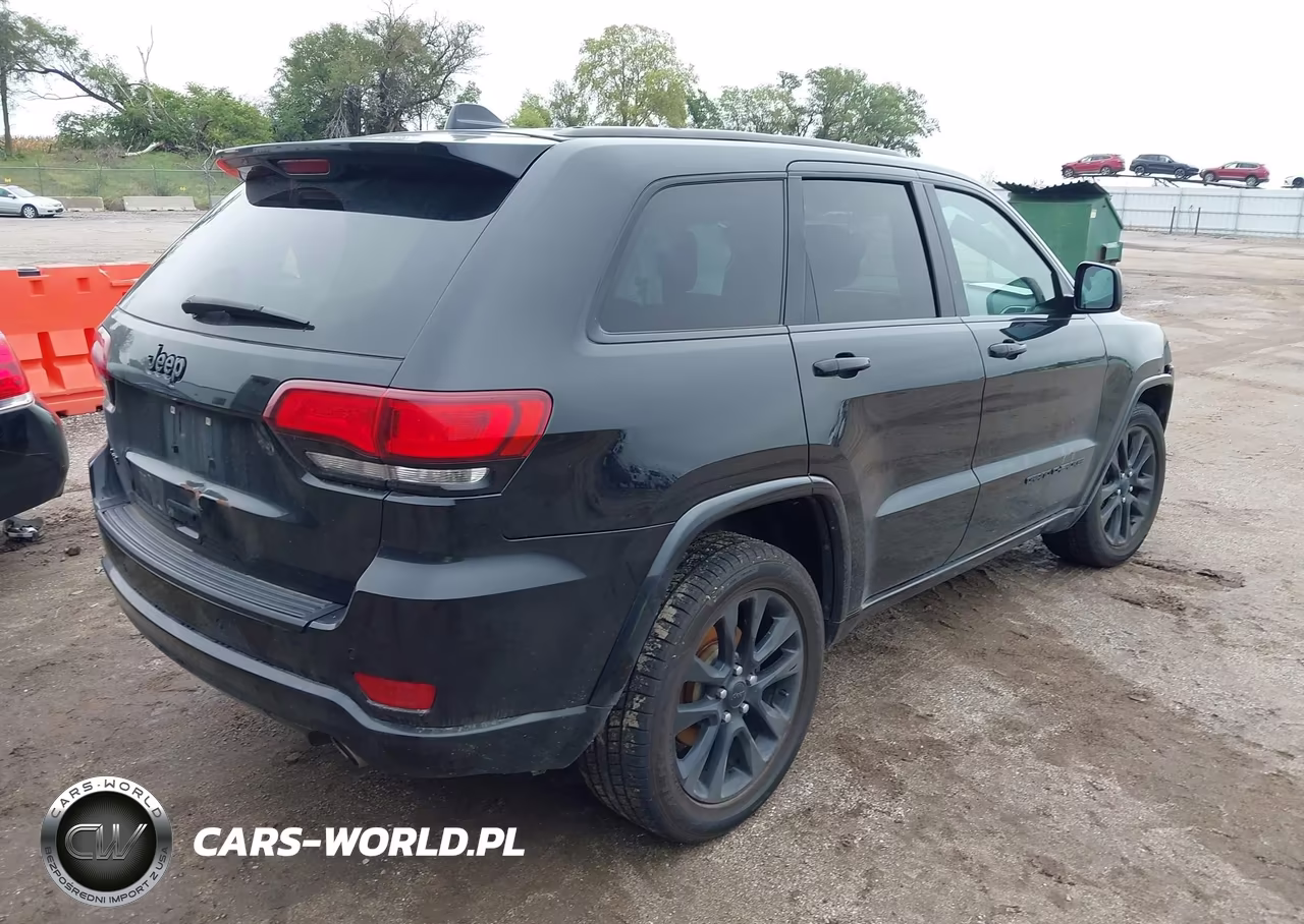 2019 Jeep Grand Cherokee Altitude 4X4 VIN:1C4RJFAG2KC793225 - 4