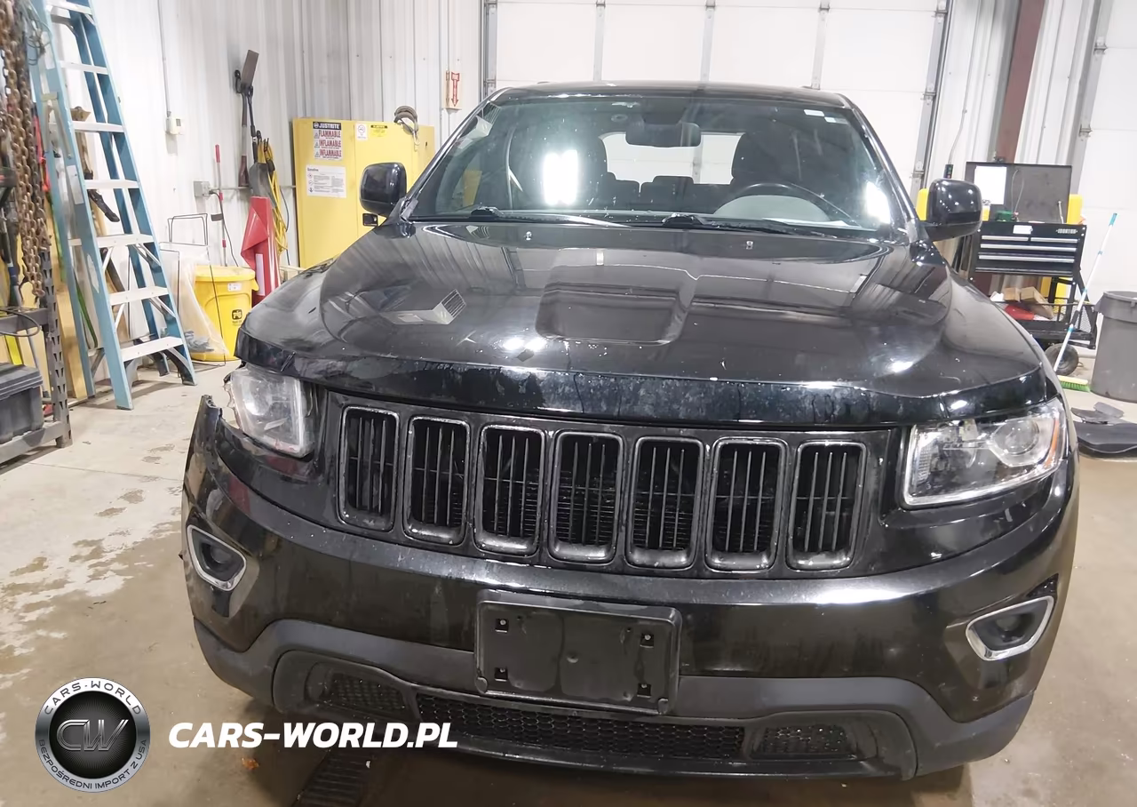 2015 Jeep Grand Cherokee Laredo VIN:1C4RJFAG5FC675028 - 13