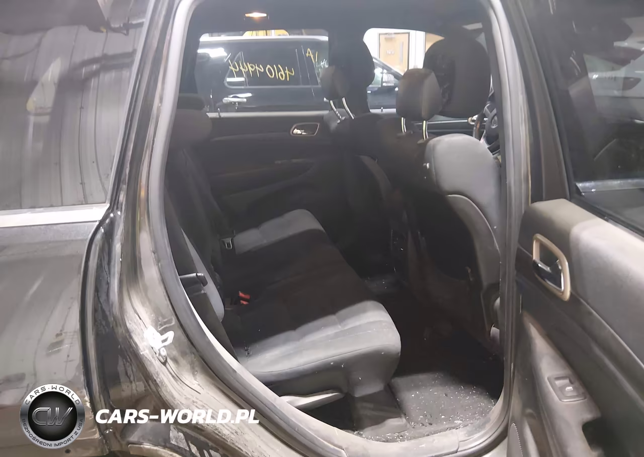 2015 Jeep Grand Cherokee Laredo VIN:1C4RJFAG5FC675028 - 8