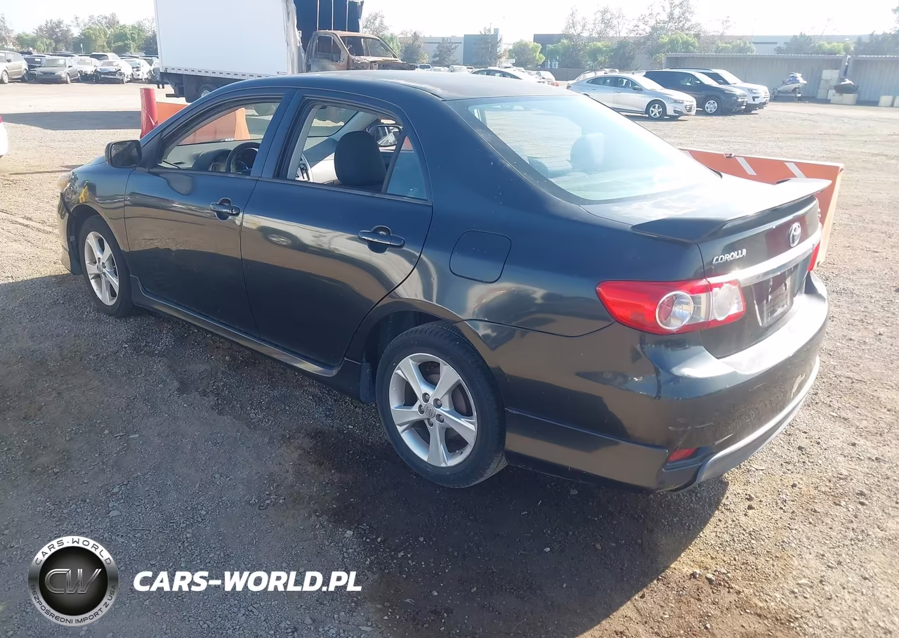 2013 Toyota Corolla S VIN:5YFBU4EE6DP081316 - 3