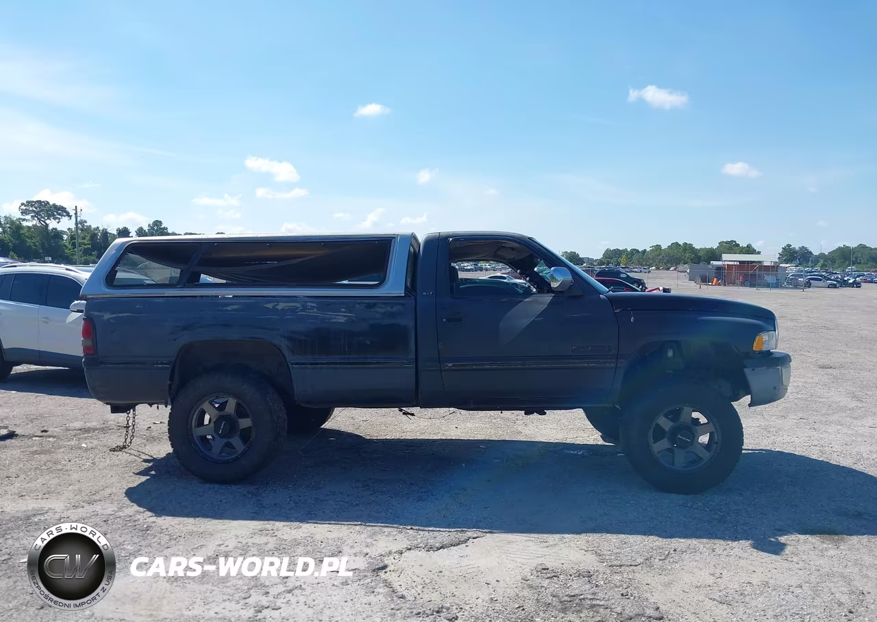 1994 Dodge Ram 2500 VIN:1B7KF26C4RS666476 - 13