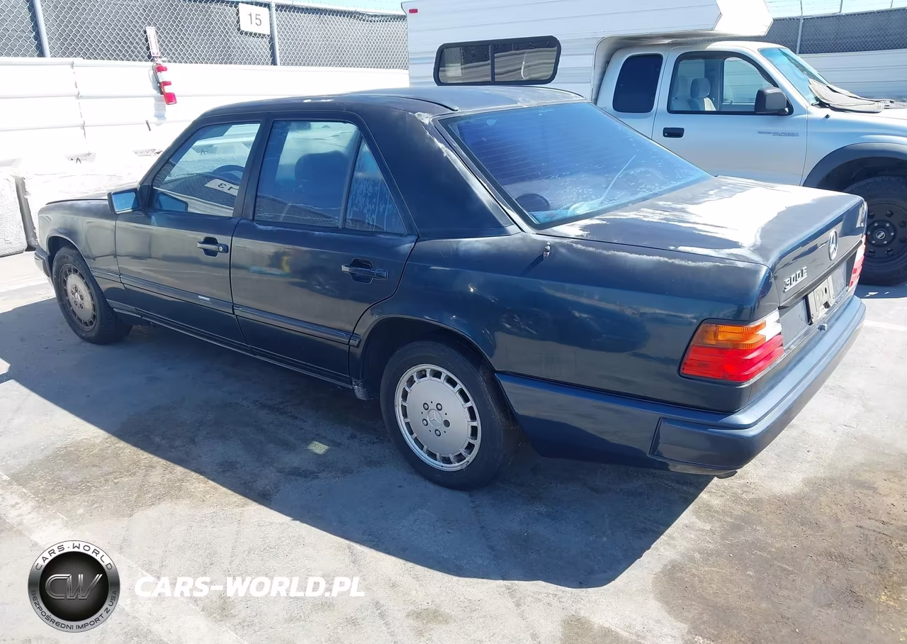 1987 Mercedes-Benz 260 E VIN:WDBEA26D4HA558284 - 3
