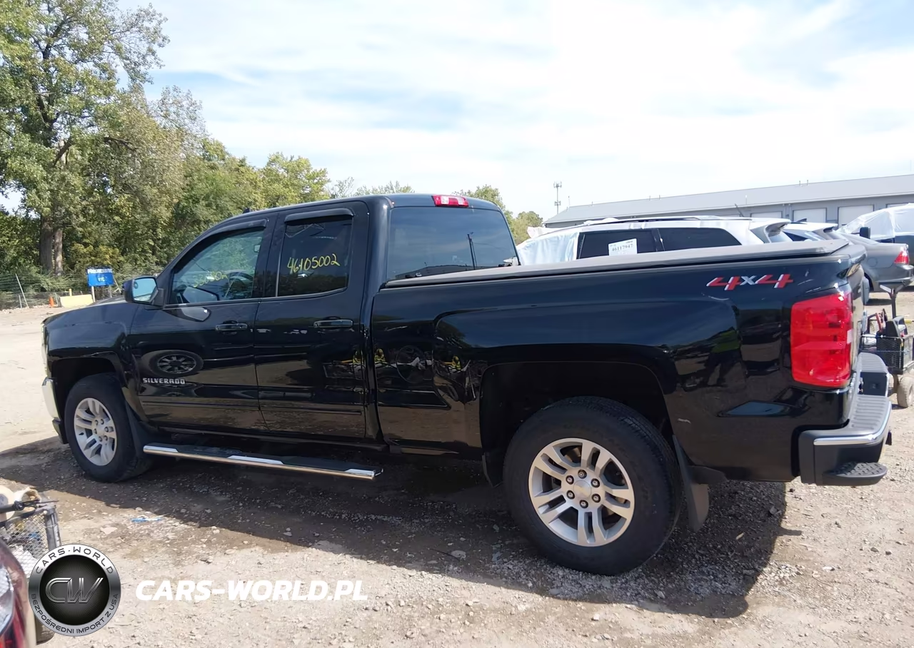 2018 Chevrolet Silverado 1500 1Lt VIN:1GCVKREH4JZ335570 - 14
