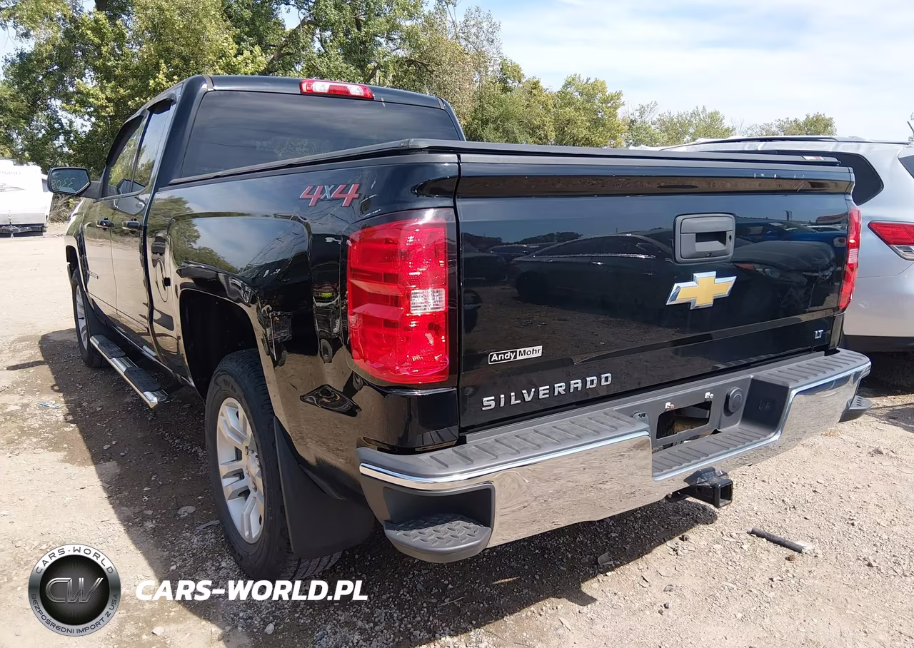 2018 Chevrolet Silverado 1500 1Lt VIN:1GCVKREH4JZ335570 - 3