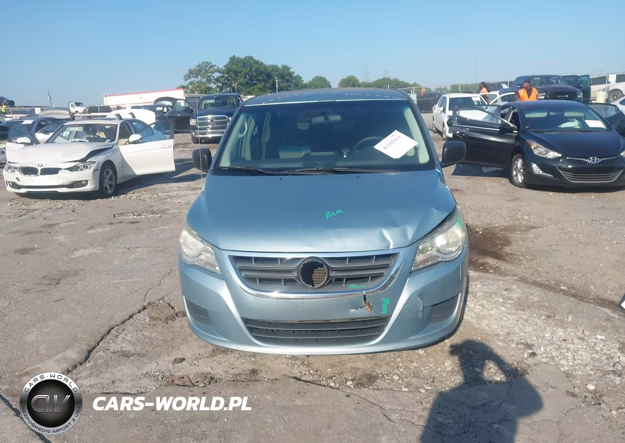 2010 Volkswagen Routan S VIN:2V4RW4D10AR209171 - 12