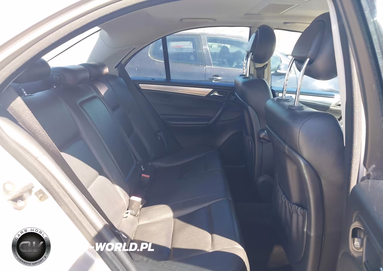 2005 Mercedes-Benz C 230 Kompressor Sport VIN:WDBRF40J15F611051 - 8