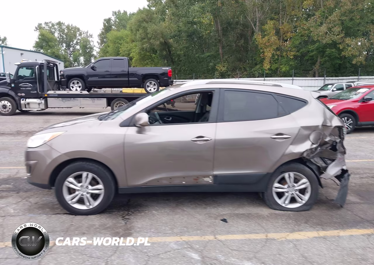 2010 Hyundai Tucson Gls VIN:KM8JU3ACXAU111079 - 14