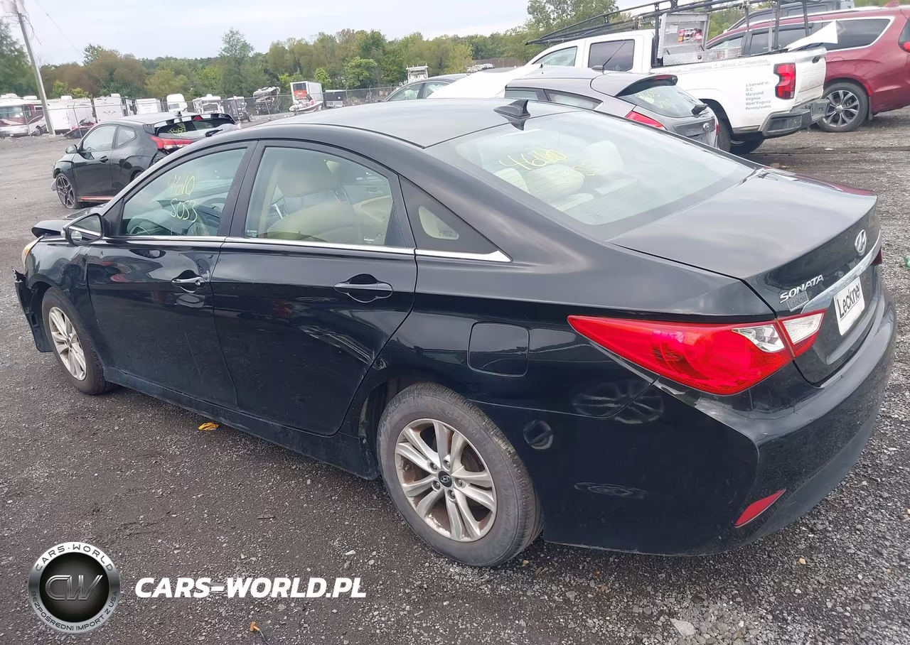 2014 Hyundai Sonata Gls VIN:5NPEB4AC2EH870262 - 3