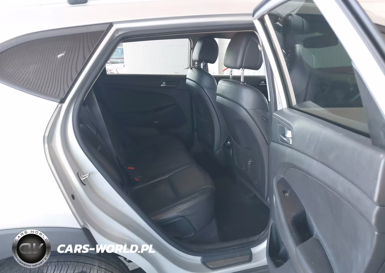 2017 Hyundai Tucson Limited VIN:KM8J3CA22HU381329 - 8