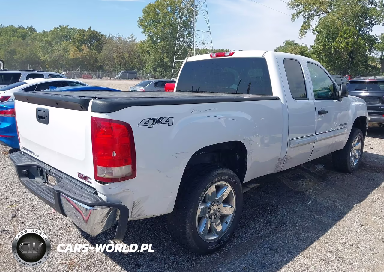 2013 GMC Sierra 1500 Sle VIN:1GTR2VE73DZ326249 - 4