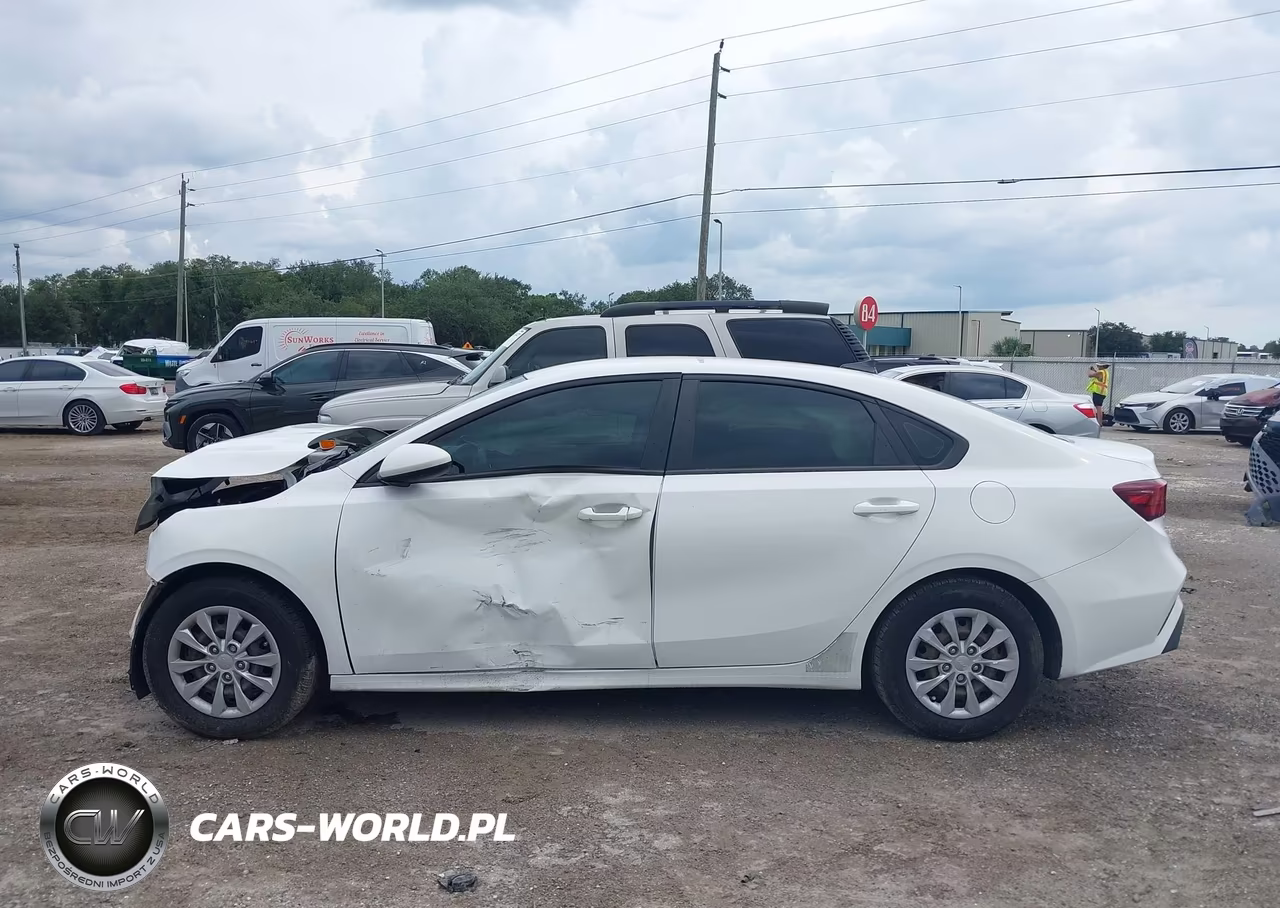 2023 Kia Forte Lx VIN:3KPF24AD6PE631107 - 14