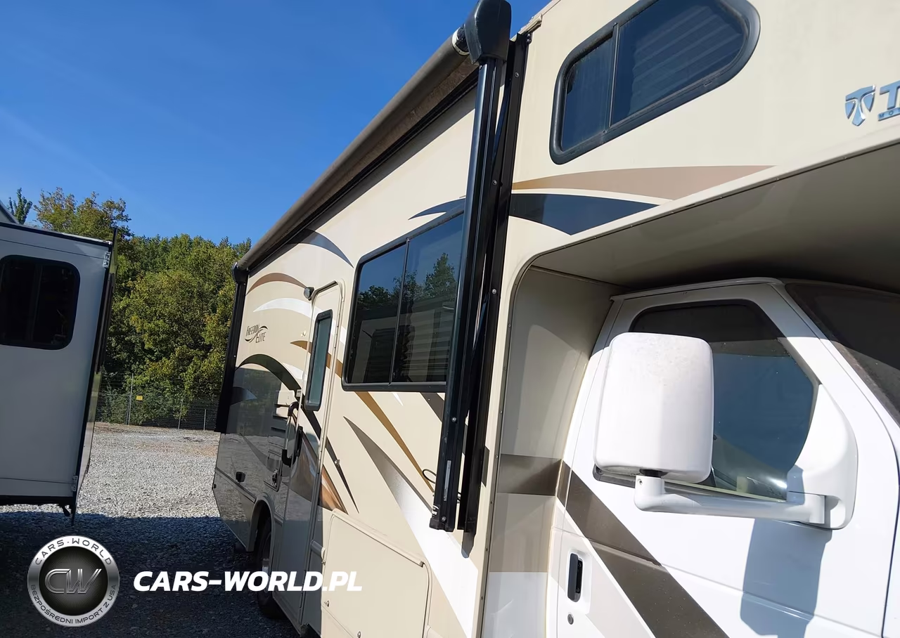 2017 Ford E-350 Cutaway VIN:1FDWE3FS9HDC34935 - 13