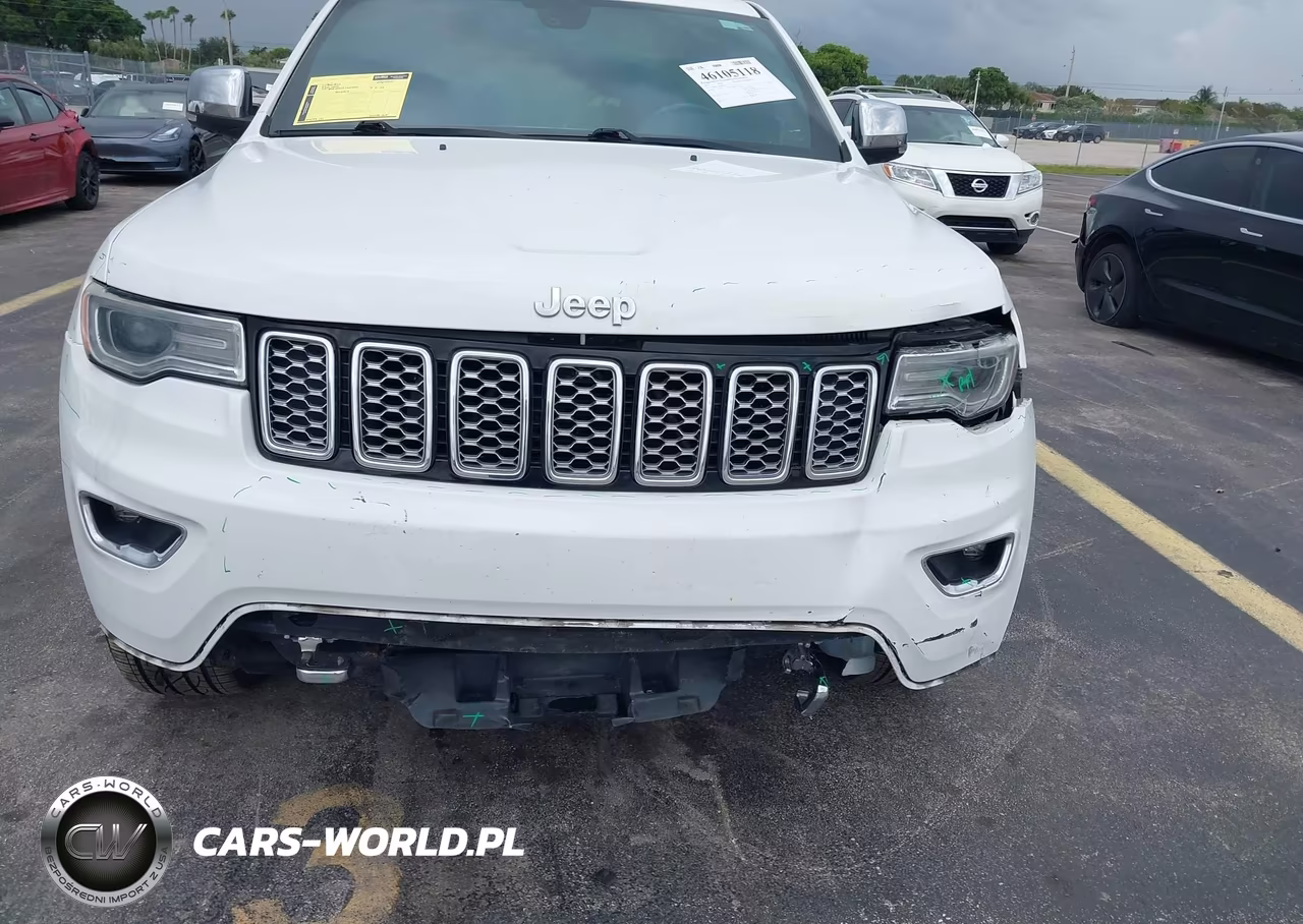 2017 Jeep Grand Cherokee Overland 4X4 VIN:1C4RJFCG0HC641739 - 6