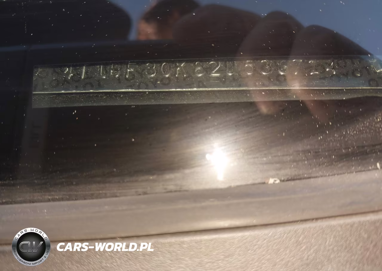 2002 Toyota Camry Xle V6 VIN:4T1BF30K82U536714 - 9