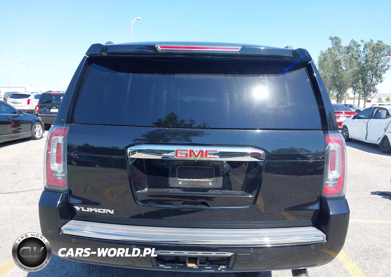 2015 GMC Yukon Denali VIN:1GKS1CKJ1FR713995 - 18