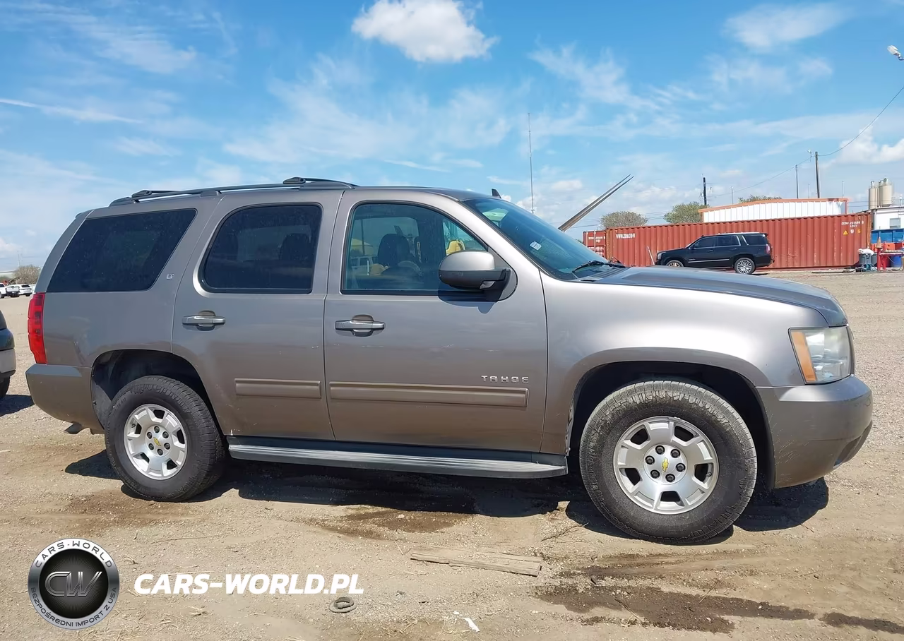 2012 Chevrolet Tahoe Lt VIN:1GNSCBE08CR143788 - 13