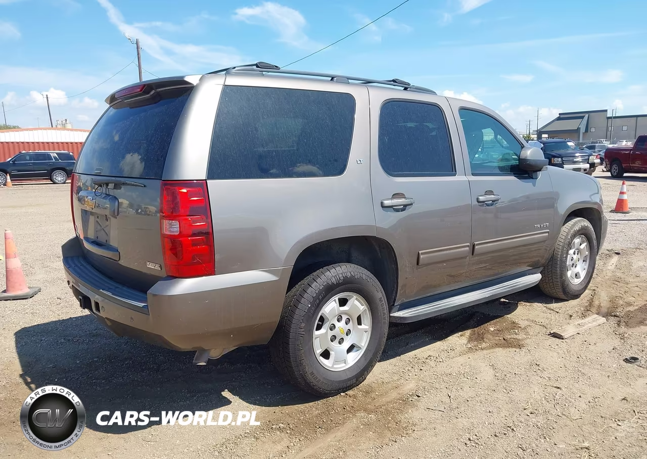 2012 Chevrolet Tahoe Lt VIN:1GNSCBE08CR143788 - 4