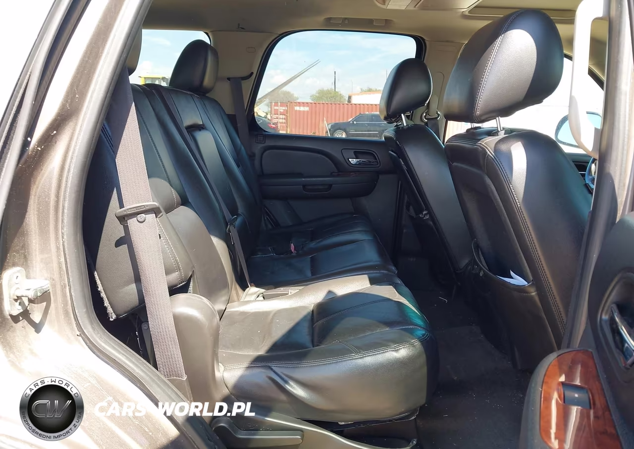 2012 Chevrolet Tahoe Lt VIN:1GNSCBE08CR143788 - 8
