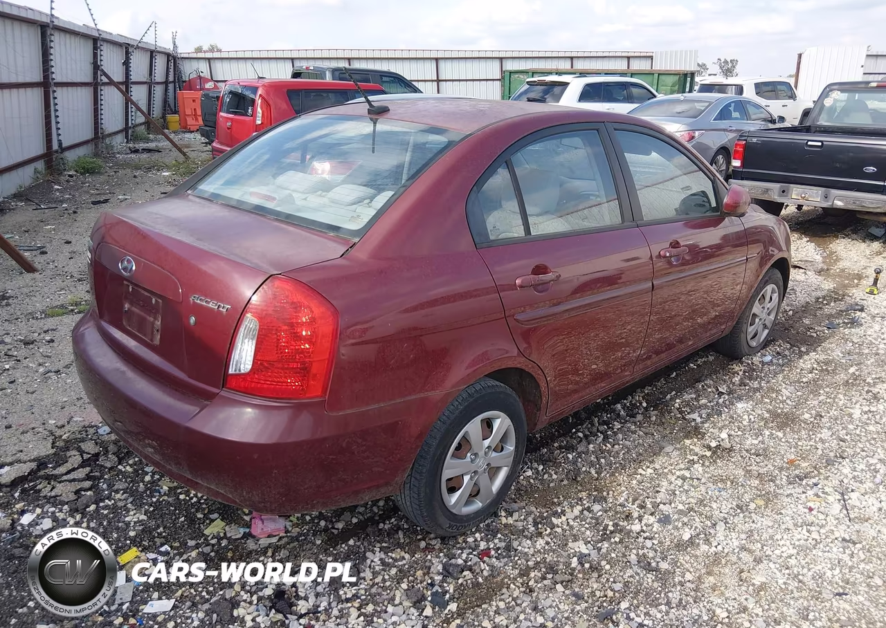 2011 Hyundai Accent Gls VIN:KMHCN4ACXBU597812 - 4