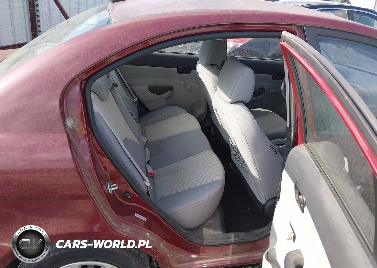 2011 Hyundai Accent Gls VIN:KMHCN4ACXBU597812 - 8