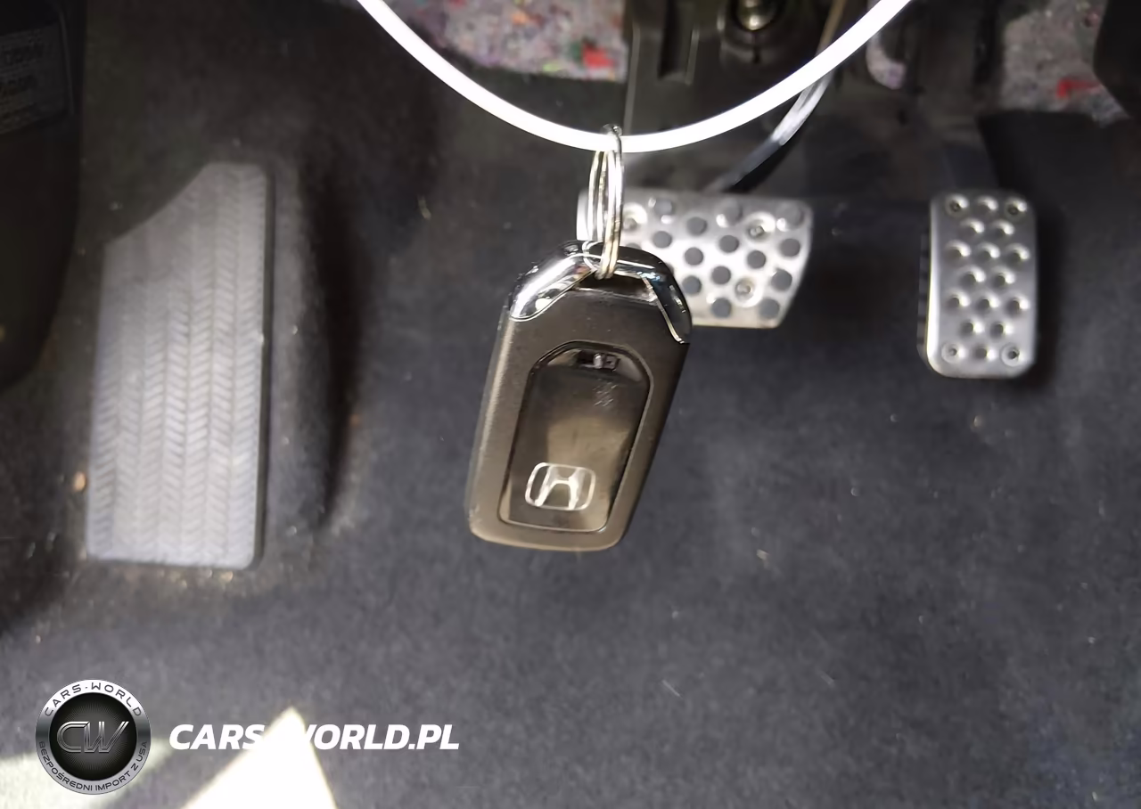 2020 Honda Civic Sport VIN:2HGFC2F8XLH550317 - 11